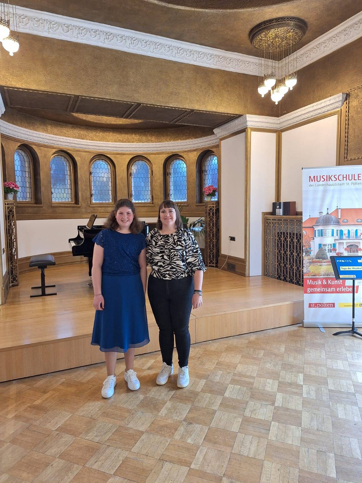 Paula Reiböci und Sophie Hofstätter-Stöger